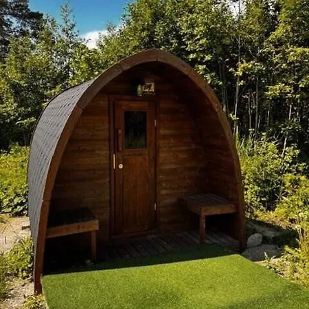 Anniksson Nature Private Tiny 营地 *