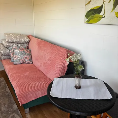 Anniksson Nature Private Tiny Campingplads